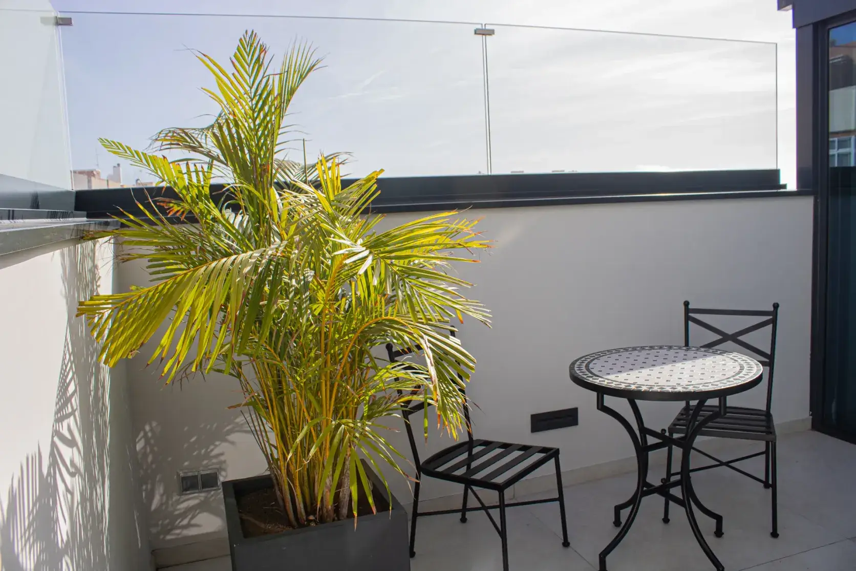 Suite 2